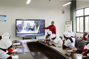 關(guān)注食品安全，構(gòu)建和諧校園——繡湖中學(xué)教育集團稠江校區(qū)舉行食堂工作會議